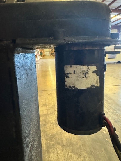 Atwood 15K Rear level jack for tiffin motor home 66547 (refurbished no sensor connector) with core charge fee